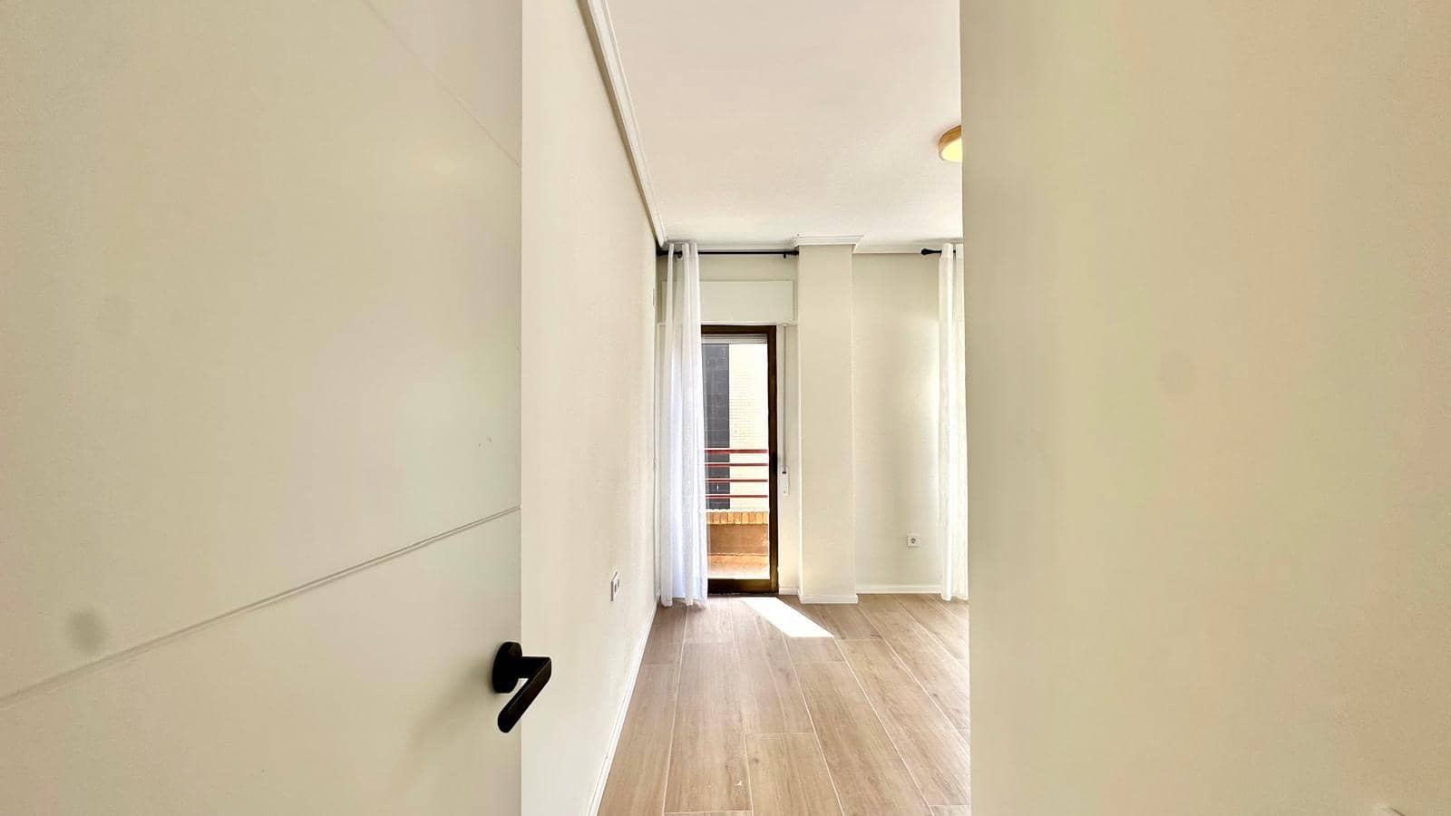 3 quarto Apartamento para venda em Torrevieja - 179 900 € (Ref: 9813270)
