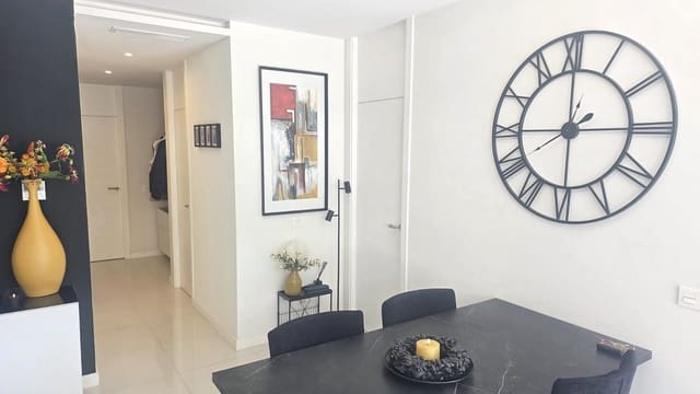 3 Zimmer Apartment zu verkaufen in Villamartin, Orihuela mit Pool Garage - 299.900 € (Ref: 9815770)