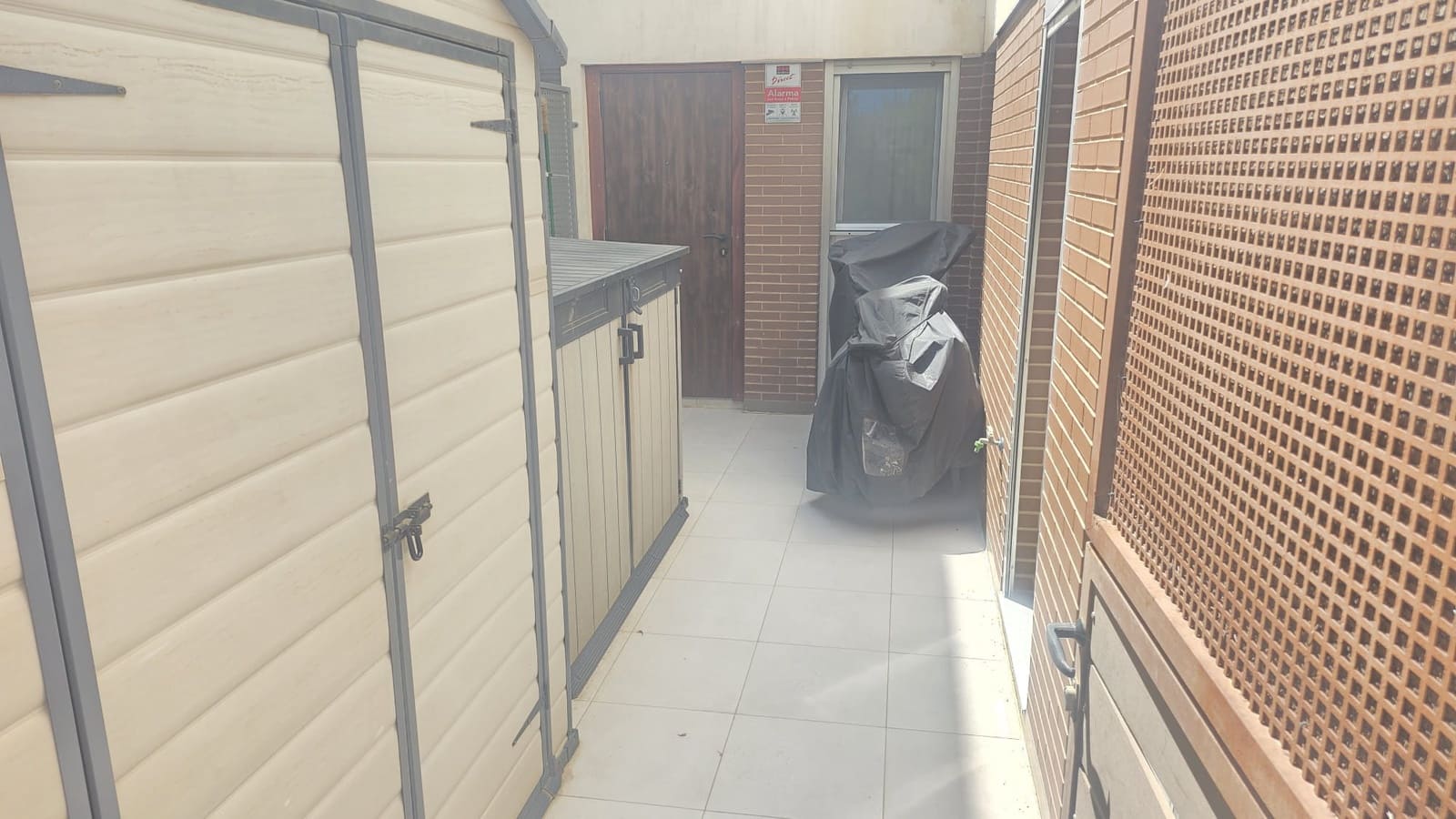 3 Zimmer Apartment zu verkaufen in Villamartin mit Pool Garage - 299.900 € (Ref: 9815770)