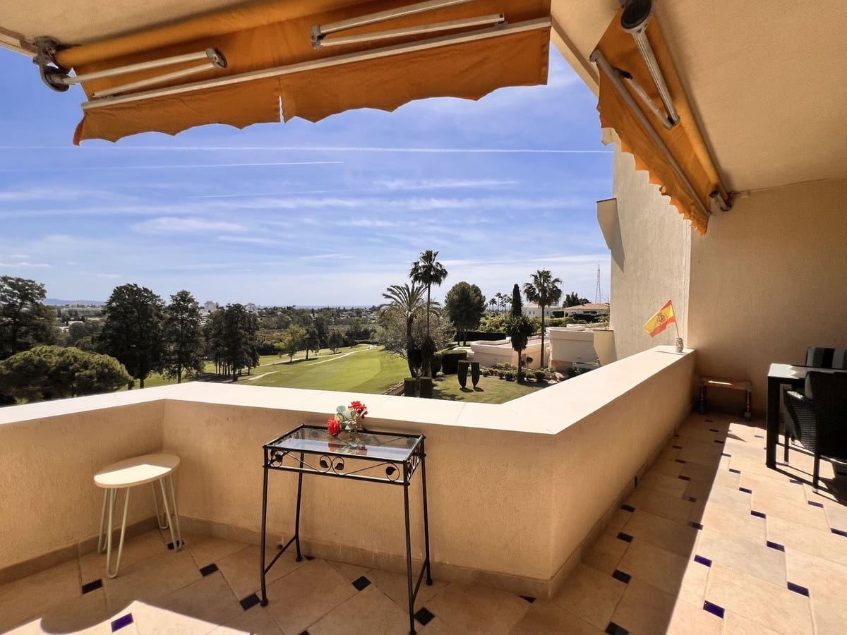 Chalet de 1 habitación en Ciudad Quesada en venta con piscina garaje - 230.000 € (Ref: 9817935)