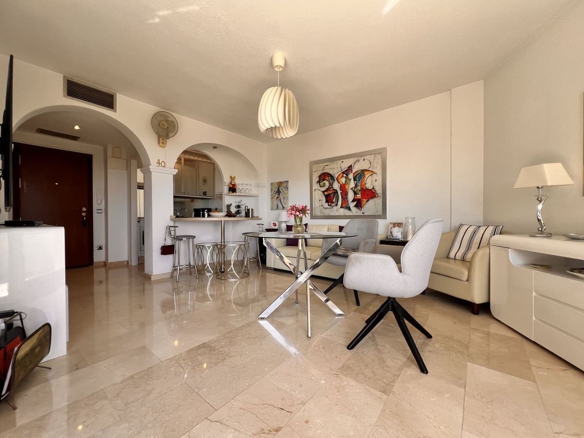 Chalet de 1 habitación en Ciudad Quesada en venta con piscina garaje - 230.000 € (Ref: 9817935)