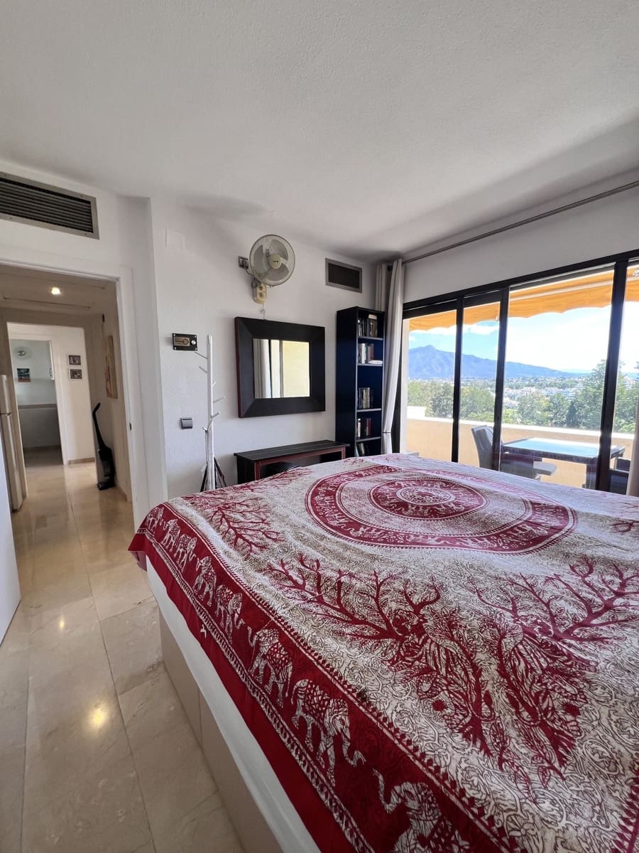 Chalet de 1 habitación en Ciudad Quesada en venta con piscina garaje - 230.000 € (Ref: 9817935)