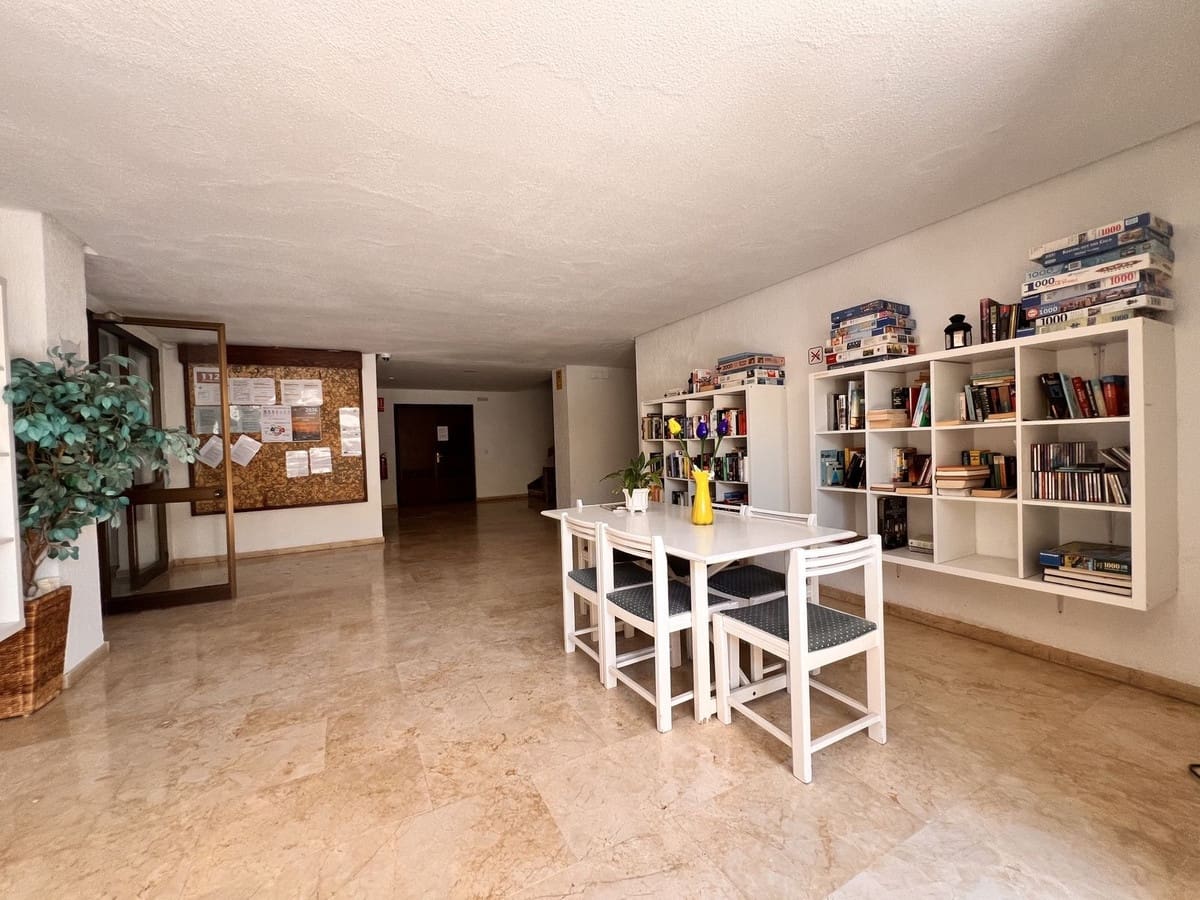 Chalet de 1 habitación en Ciudad Quesada en venta con piscina garaje - 230.000 € (Ref: 9817935)