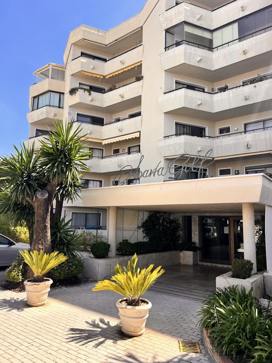 Chalet de 1 habitación en Ciudad Quesada en venta con piscina garaje - 230.000 € (Ref: 9817935)