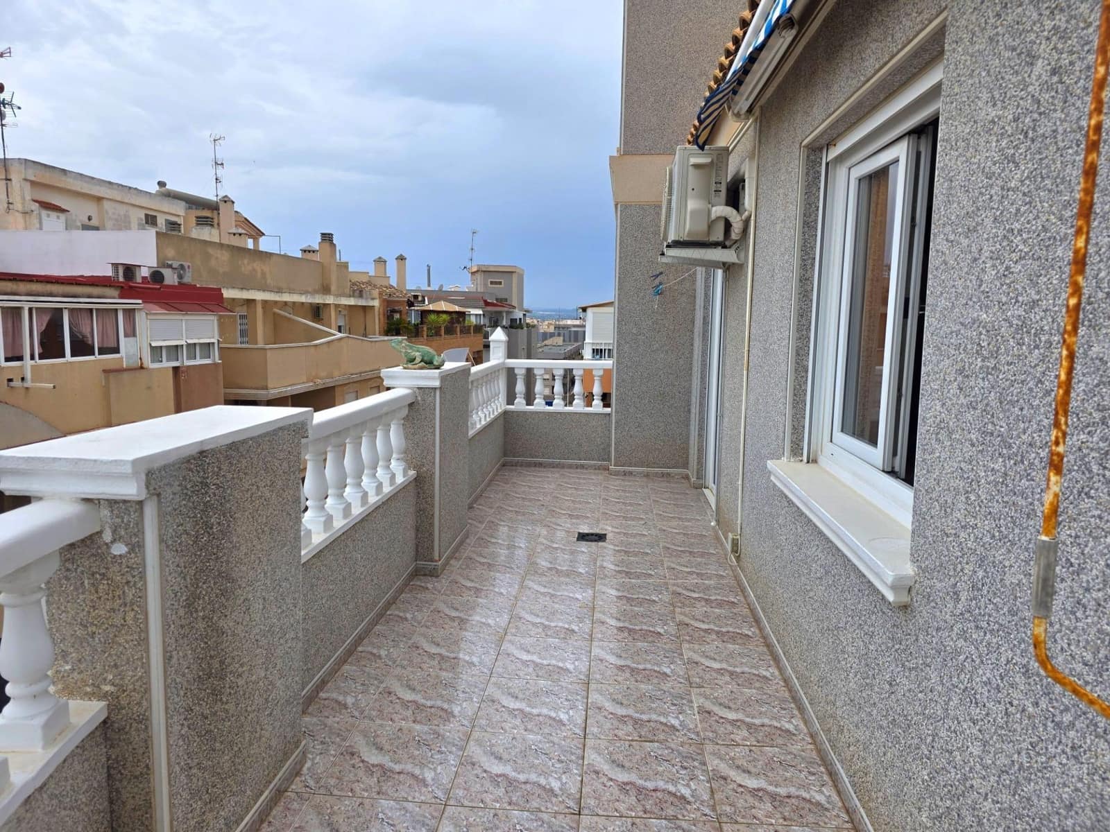 3 quarto Penthouse para venda em Torrevieja - 239 900 € (Ref: 9817939)
