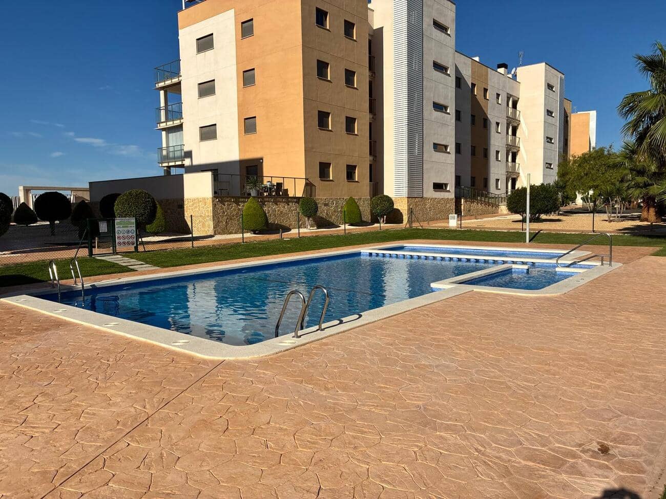 3 bedroom Apartment for sale in Villamartin with pool garage - € 324,900 (Ref: 9817940)