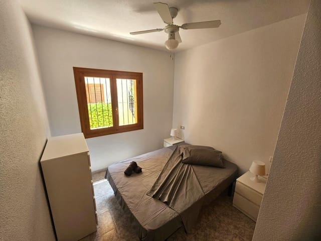 2 soveværelse Bungalow til salg i Playa Flamenca, Orihuela med swimmingpool - € 185.000 (Ref: 9820291)