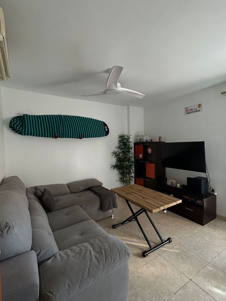 2 slaapkamer Appartement te koop in Fuengirola - € 249.000 (Ref: 9823991)