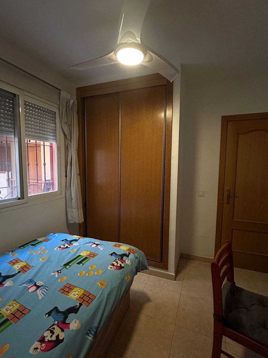 2 slaapkamer Appartement te koop in Fuengirola - € 249.000 (Ref: 9823991)