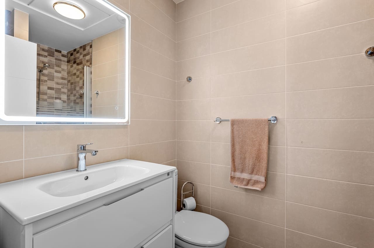 2 soverom Leilighet til salgs i Los Dolses med garasje - € 229 995 (Ref: 9823999)