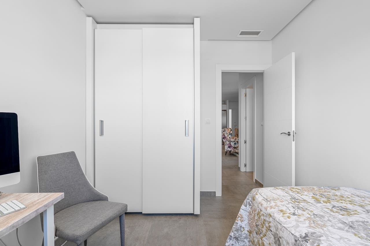 2 soverom Leilighet til salgs i Los Dolses med garasje - € 229 995 (Ref: 9823999)