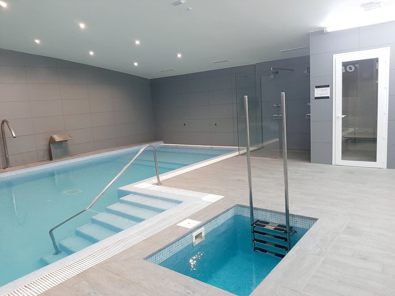 2 soverom Leilighet til salgs i Los Dolses med garasje - € 229 995 (Ref: 9823999)