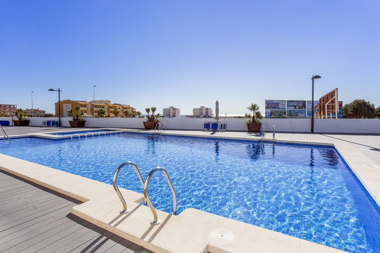 2 soverom Leilighet til salgs i Los Dolses med garasje - € 229 995 (Ref: 9823999)