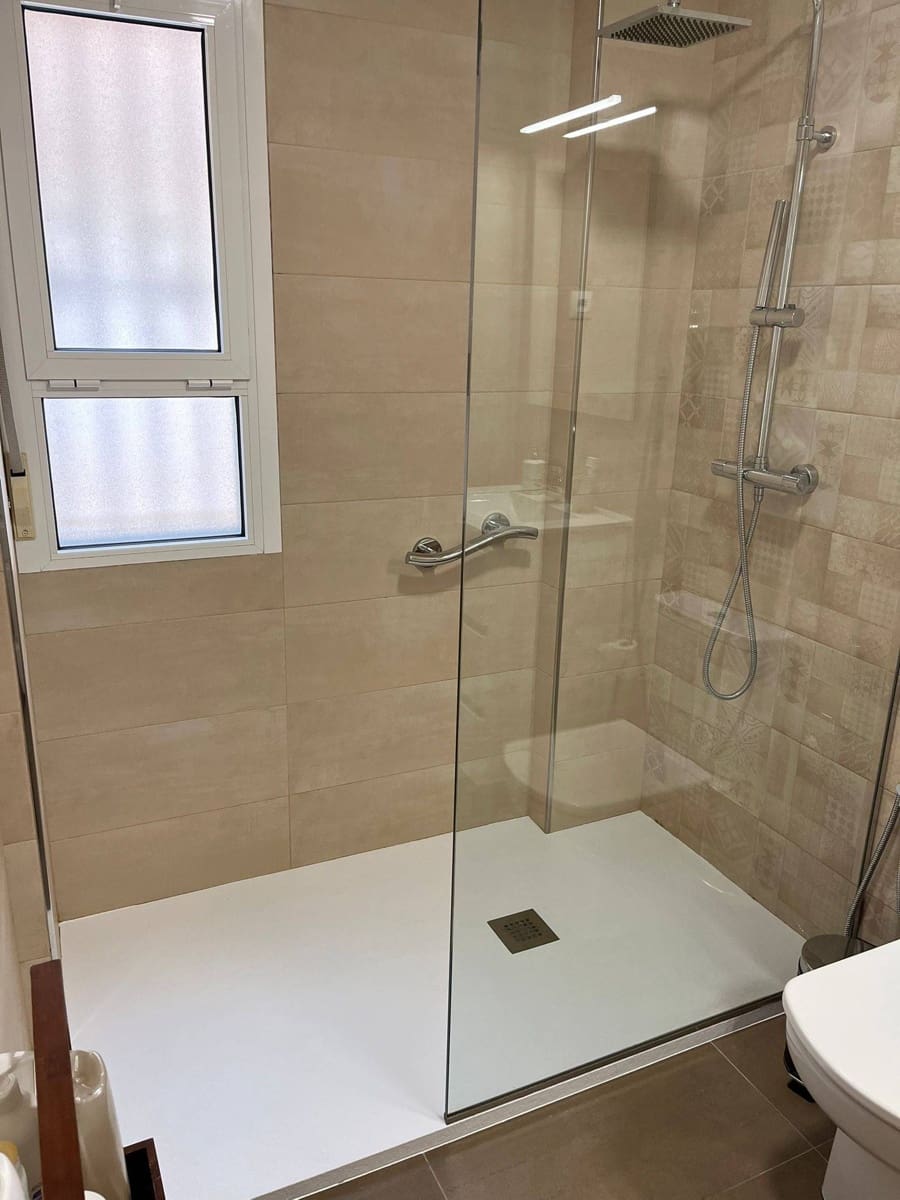 2 sovrum Strandlägenhet till salu i Los Alcazares med pool - 222 000 € (Ref: 9824001)