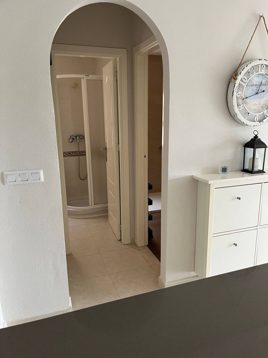 2 sovrum Strandlägenhet till salu i Los Alcazares med pool - 222 000 € (Ref: 9824001)