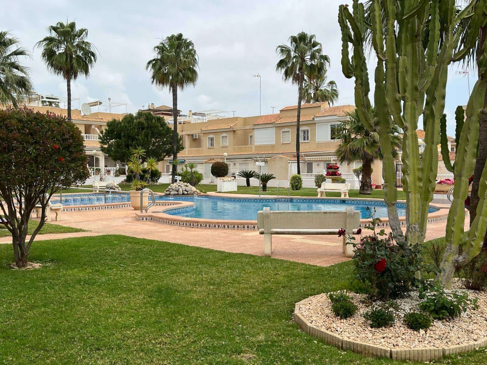 2 sovrum Strandlägenhet till salu i Los Alcazares med pool - 222 000 € (Ref: 9824001)