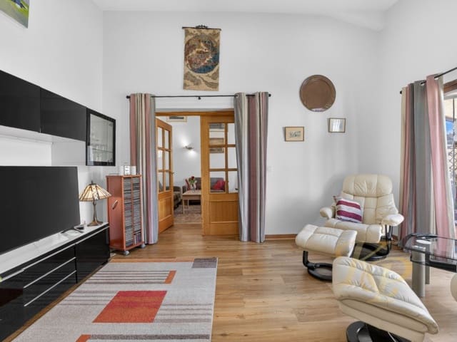 3 sovrum Villa till salu i Nueva Torrevieja, Torrevieja - 496 000 € (Ref: 9824004)