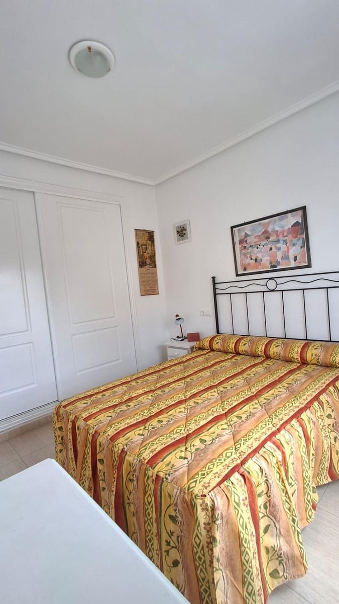 2 slaapkamer Appartement te koop in Torrevieja met garage - € 165.000 (Ref: 9824005)