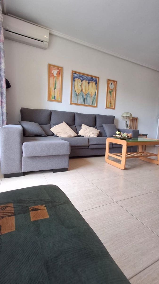 2 slaapkamer Appartement te koop in Torrevieja met garage - € 165.000 (Ref: 9824005)