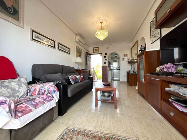 2 makuuhuone Bungalow myytävänä paikassa Torrevieja mukana uima-altaan - 180 000 € (Ref: 9824880)