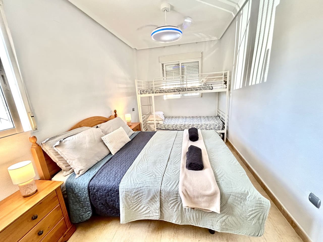 2 soveværelse Lejlighed til salg i Villamartin med garage - € 159.950 (Ref: 9824894)