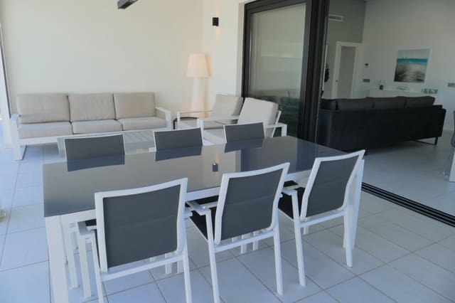 4 Zimmer Villa zu verkaufen in Benijófar - 675.000 € (Ref: 9824897)