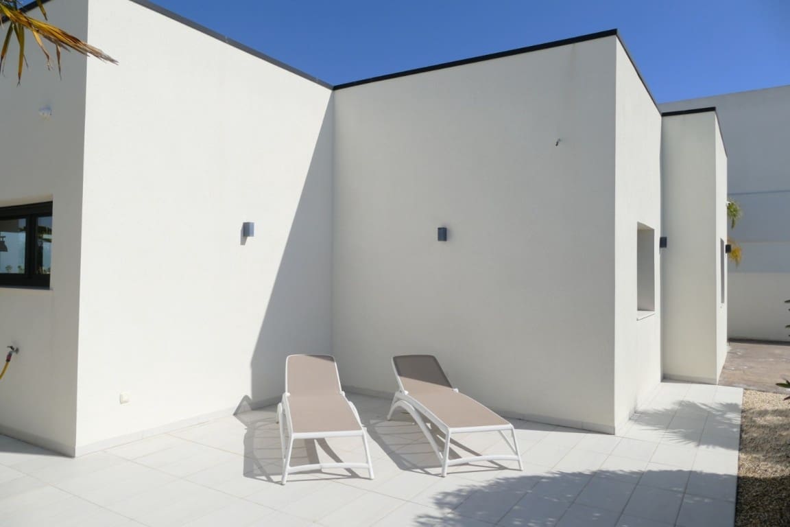 4 Zimmer Villa zu verkaufen in Benijofar - 675.000 € (Ref: 9824897)