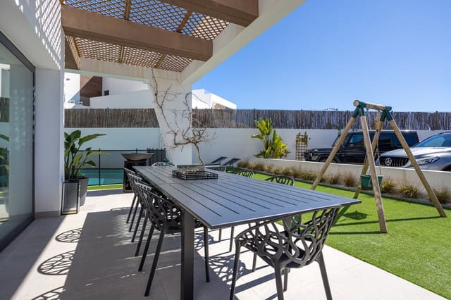 4 sypialnia Willa na sprzedaż w Ciudad Quesada, Rojales z basenem - 699 000 € (Ref: 9824910)