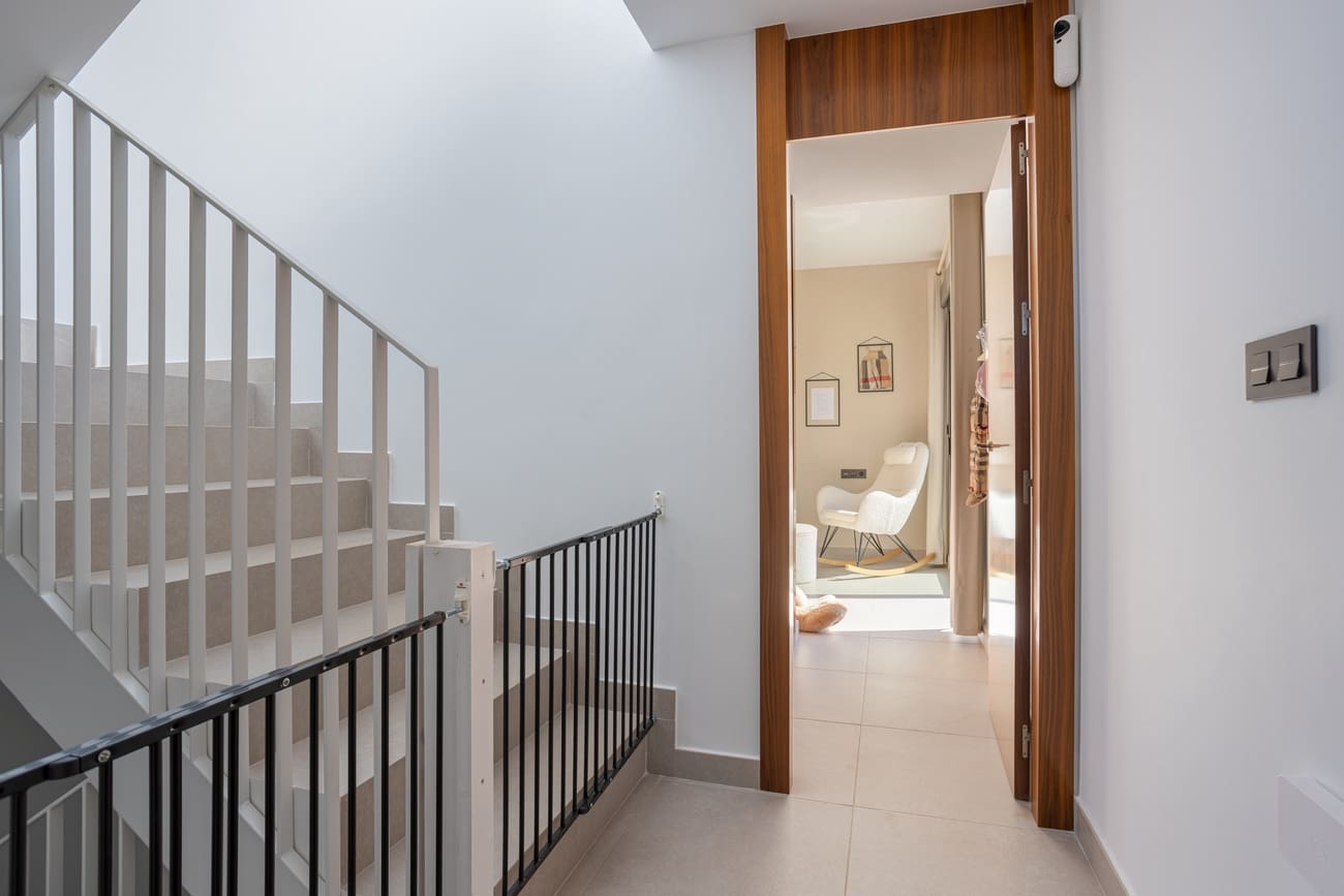 4 makuuhuone Huvila myytävänä paikassa Ciudad Quesada mukana uima-altaan - 699 000 € (Ref: 9824910)