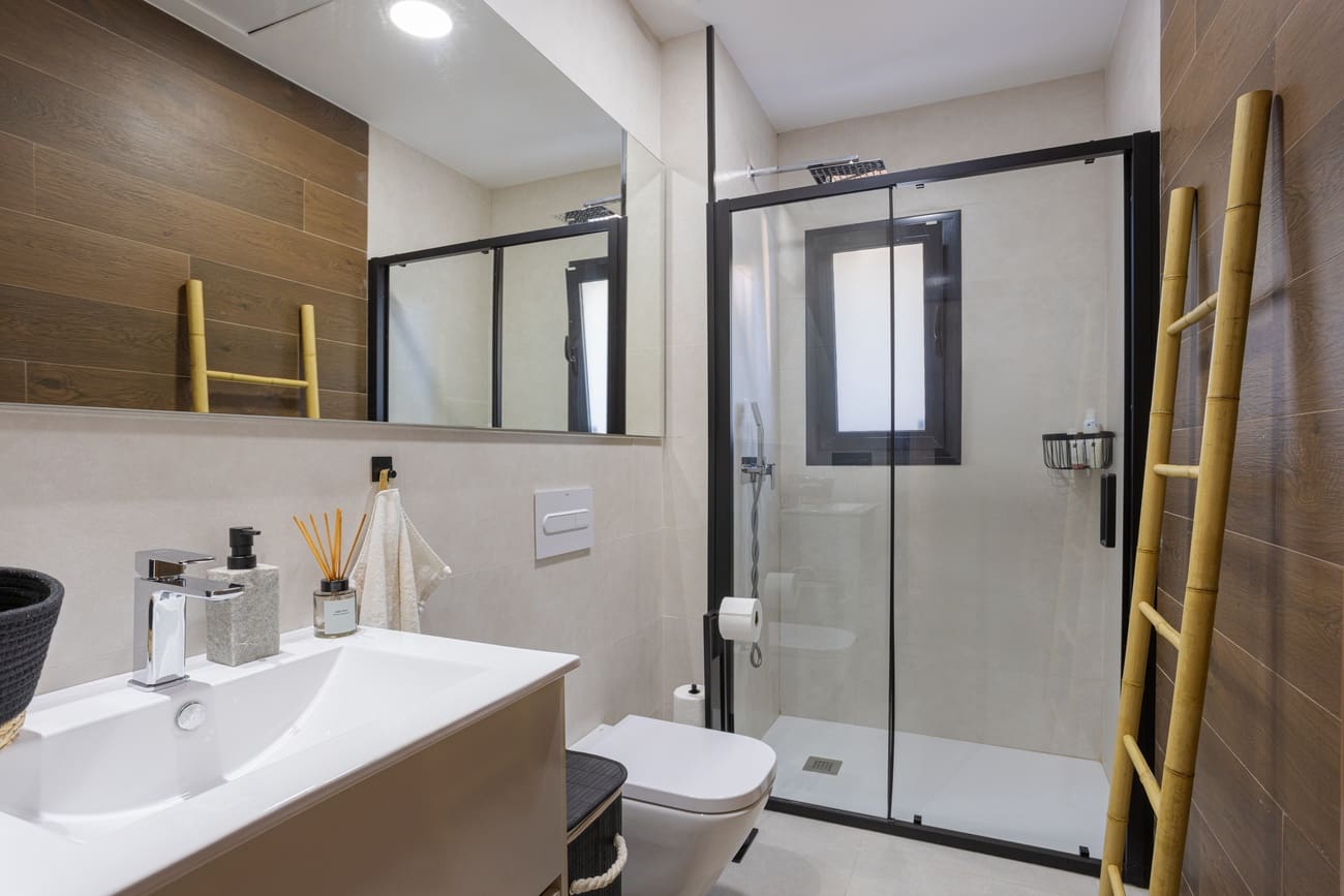 4 makuuhuone Huvila myytävänä paikassa Ciudad Quesada mukana uima-altaan - 699 000 € (Ref: 9824910)