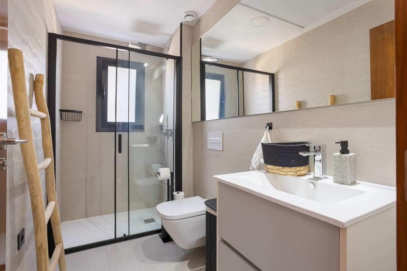 4 makuuhuone Huvila myytävänä paikassa Ciudad Quesada mukana uima-altaan - 699 000 € (Ref: 9824910)