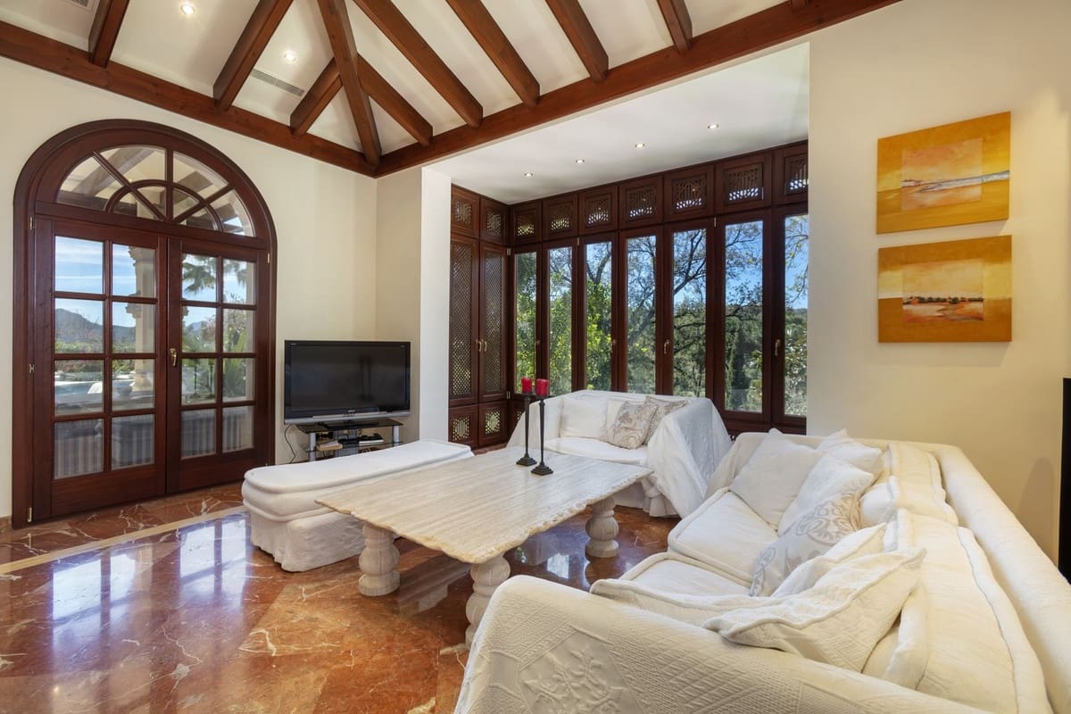 8 slaapkamer Villa te koop in La Zagaleta met zwembad - € 5.850.000 (Ref: 9828885)