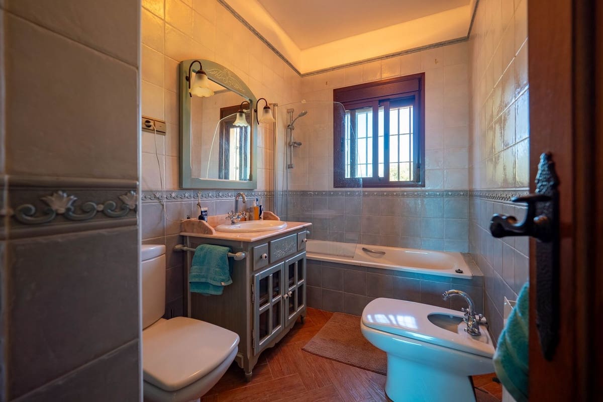 4 chambre Villa/Maison Semi-Mitoyenne à vendre à Alhaurin el Grande avec piscine - 695 000 € (Ref: 9828893)
