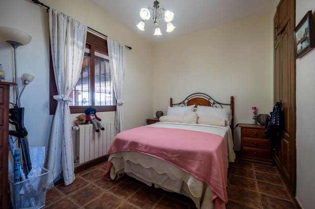 4 chambre Villa/Maison Semi-Mitoyenne à vendre à Alhaurín el Grande avec piscine - 695 000 € (Ref: 9828893)