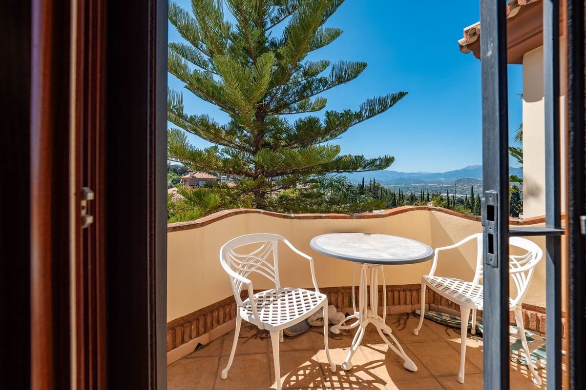 4 chambre Villa/Maison Semi-Mitoyenne à vendre à Alhaurin el Grande avec piscine - 695 000 € (Ref: 9828893)