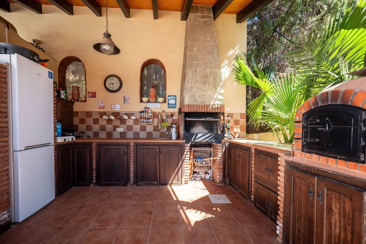 4 chambre Villa/Maison Semi-Mitoyenne à vendre à Alhaurin el Grande avec piscine - 695 000 € (Ref: 9828893)