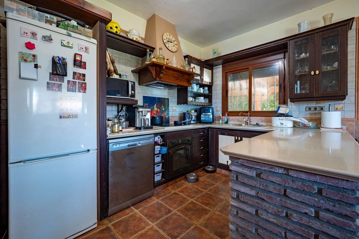 4 chambre Villa/Maison Semi-Mitoyenne à vendre à Alhaurin el Grande avec piscine - 695 000 € (Ref: 9828893)