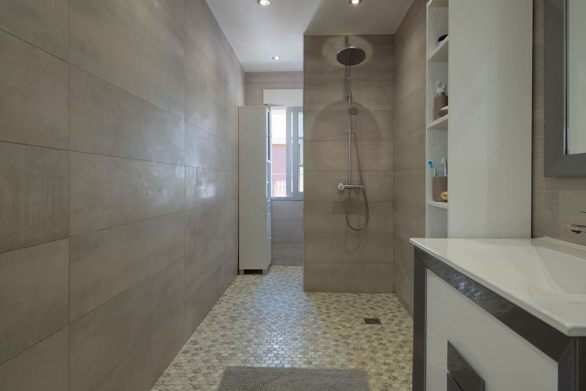 6 Zimmer Villa zu verkaufen in Alhaurin el Grande mit Pool - 585.000 € (Ref: 9828895)