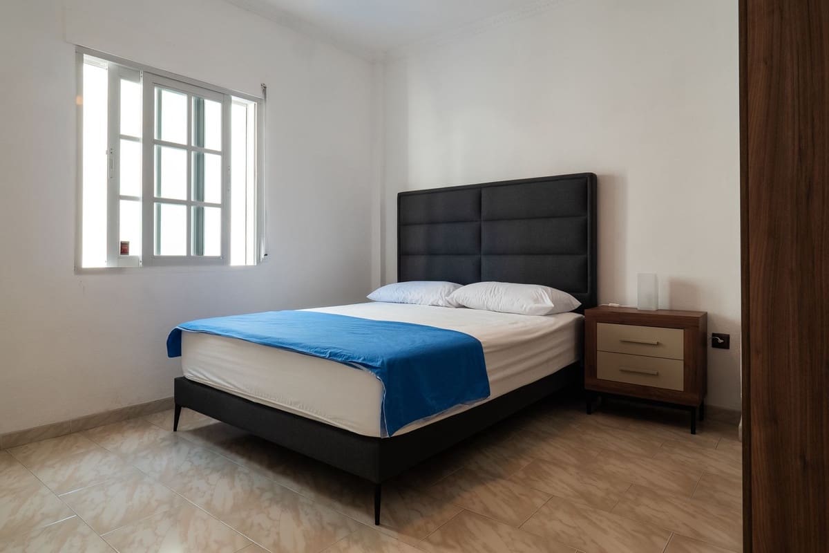 6 Zimmer Villa zu verkaufen in Alhaurin el Grande mit Pool - 585.000 € (Ref: 9828895)