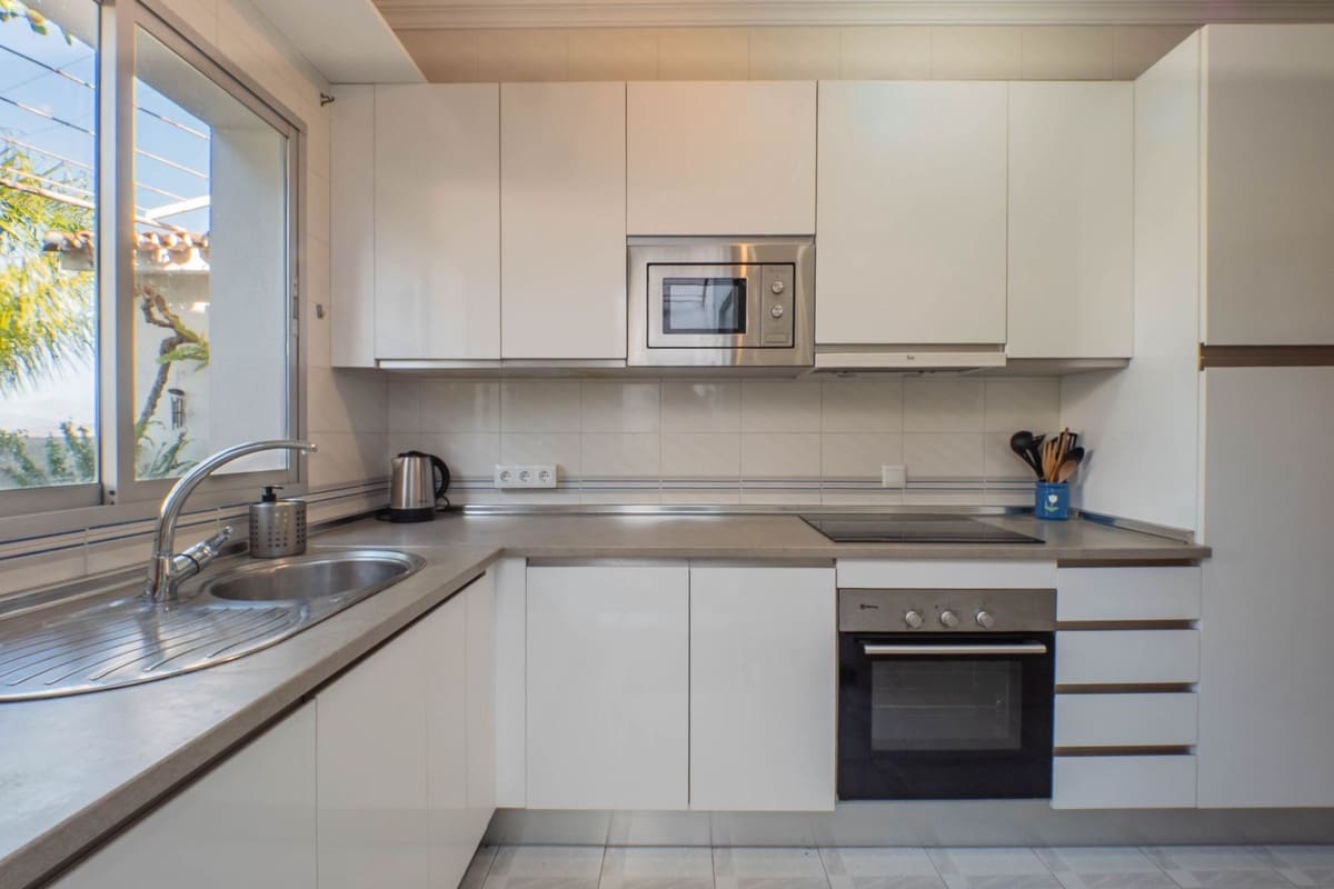 4 camera da letto Villa in vendita in Alhaurin el Grande con piscina - 240.000 € (Rif: 9828898)
