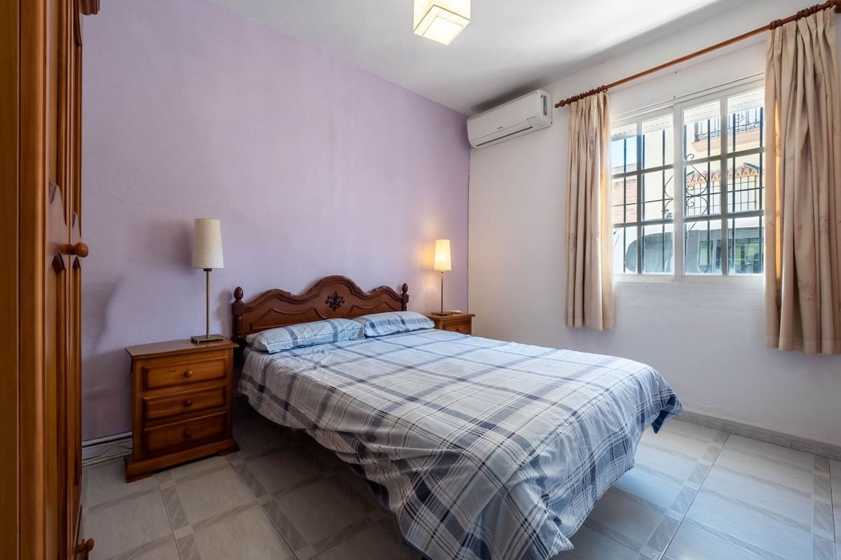 4 camera da letto Villa in vendita in Alhaurin el Grande con piscina - 240.000 € (Rif: 9828898)