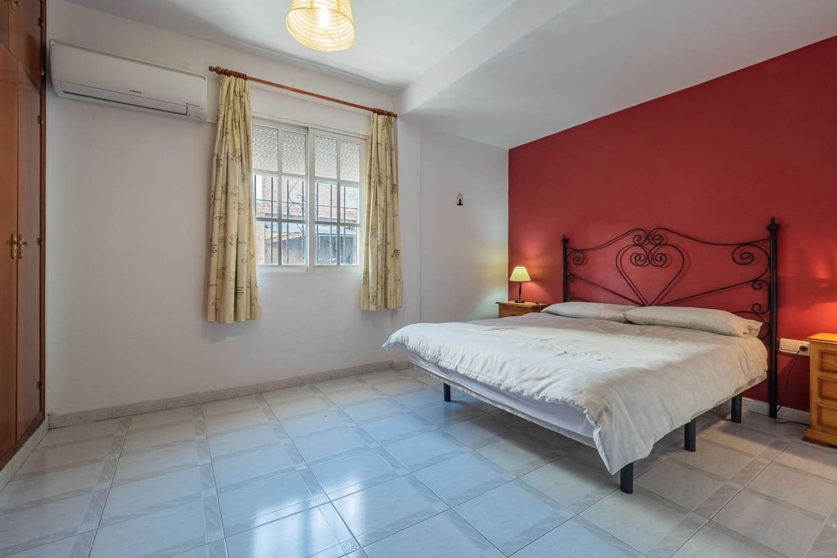 4 camera da letto Villa in vendita in Alhaurin el Grande con piscina - 240.000 € (Rif: 9828898)