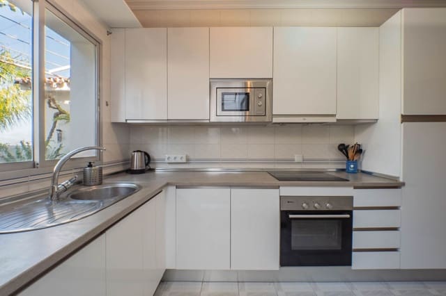 4 soveværelse Lejlighed til salg i Alhaurín el Grande med swimmingpool - € 240.000 (Ref: 9828898)