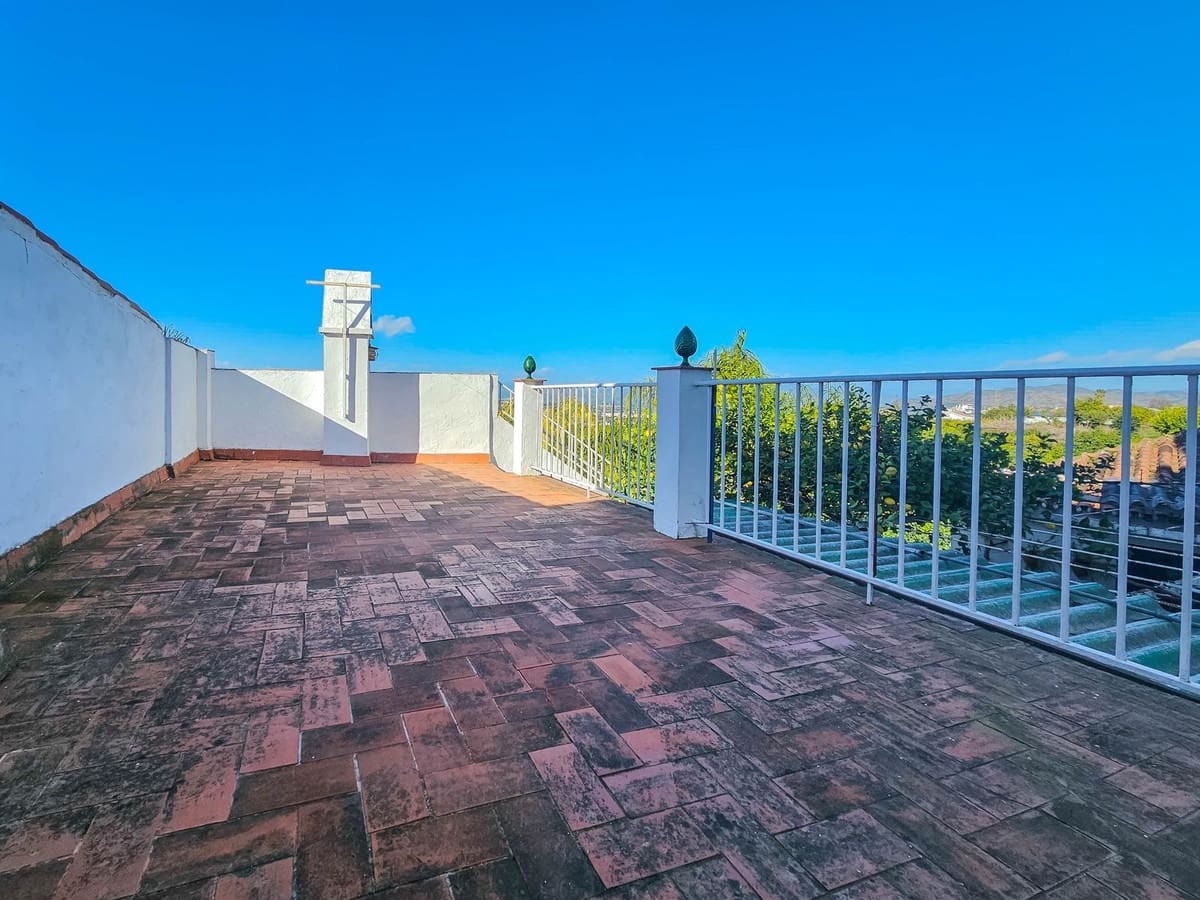 4 camera da letto Villa in vendita in Alhaurin el Grande con piscina - 240.000 € (Rif: 9828898)