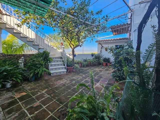 4 soveværelse Lejlighed til salg i Alhaurín el Grande med swimmingpool - € 240.000 (Ref: 9828898)