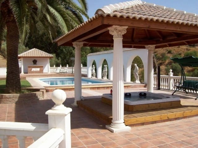 7 camera da letto Appartamento in vendita in Alhaurín el Grande con piscina - 2.500.000 € (Rif: 9828899)