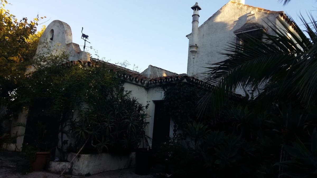 9 slaapkamer Appartement te koop in Mijas met zwembad - € 1.800.000 (Ref: 9828900)
