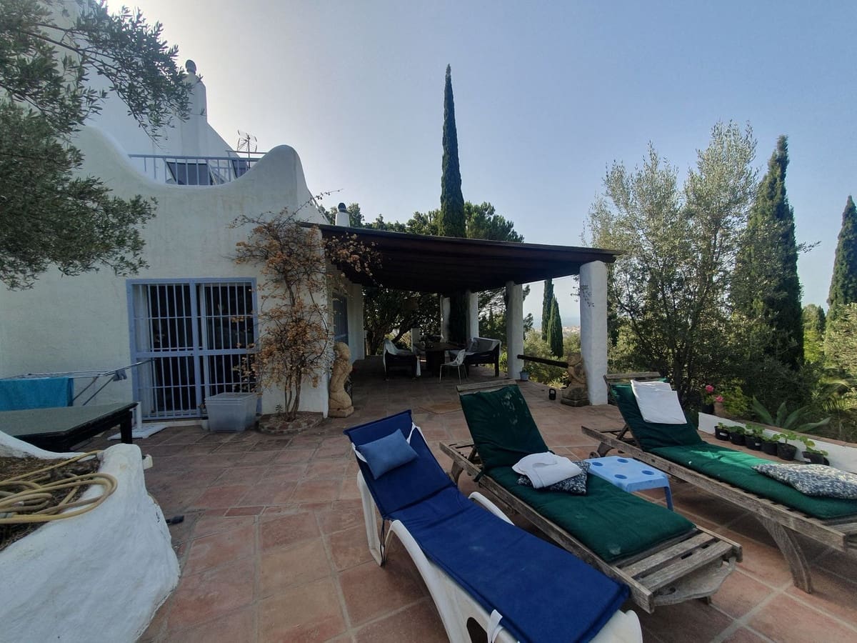 9 slaapkamer Appartement te koop in Mijas met zwembad - € 1.800.000 (Ref: 9828900)