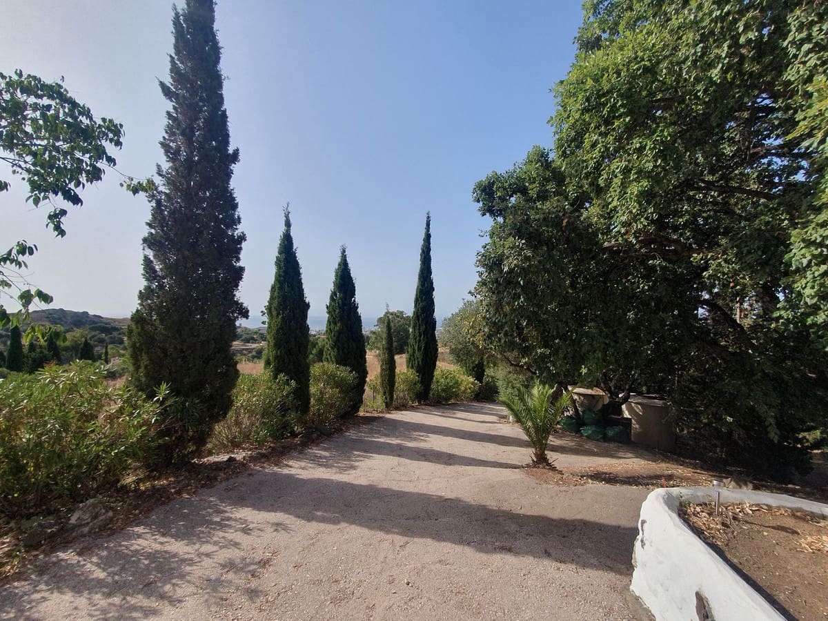 9 slaapkamer Appartement te koop in Mijas met zwembad - € 1.800.000 (Ref: 9828900)