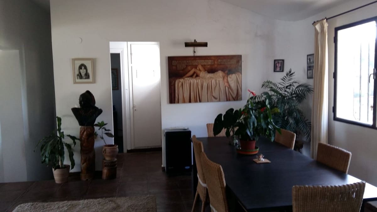 4 soveværelse Villa til salg i Mijas med swimmingpool - € 560.000 (Ref: 9828902)